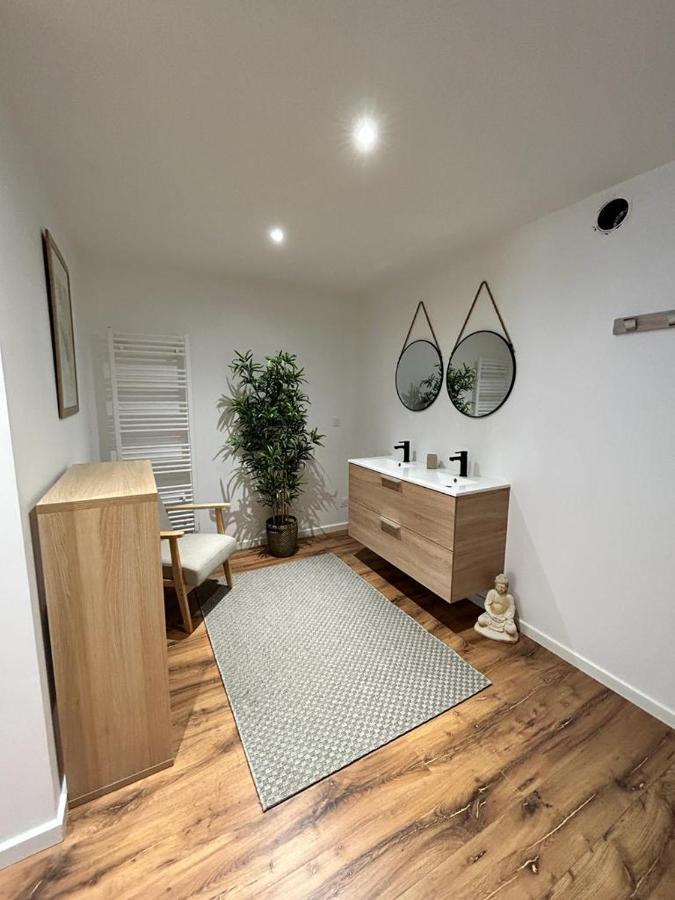 T4 Meuble De 105M2 Axe Annecy-Geneve Apartamento Saint-Martin-Bellevue Exterior foto